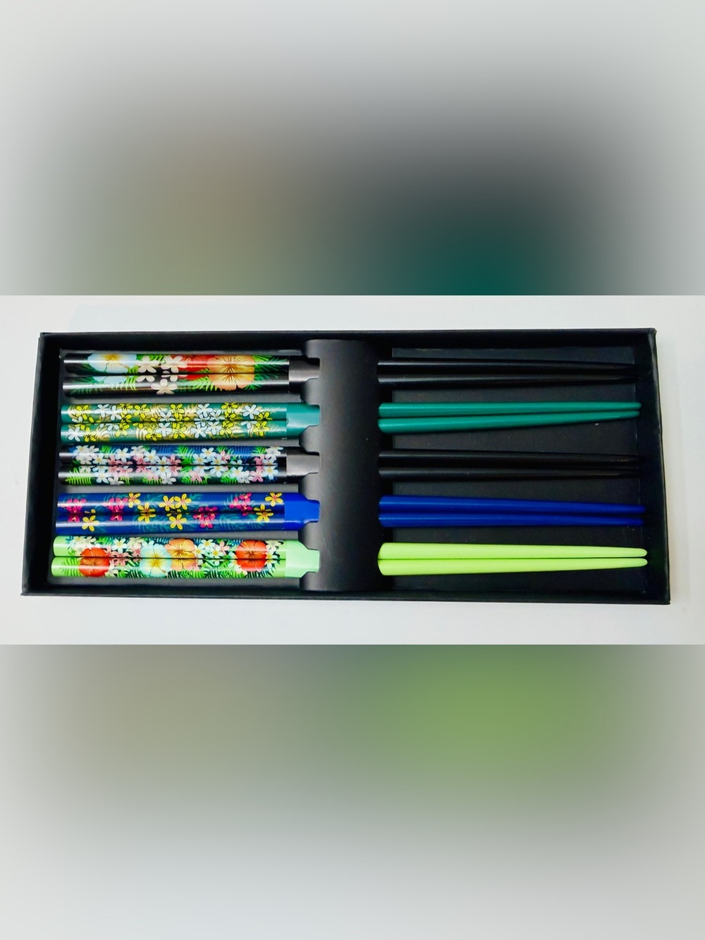 Tropical Hibiscus Floral Chopsticks Gift Set – 5 Pairs in Box